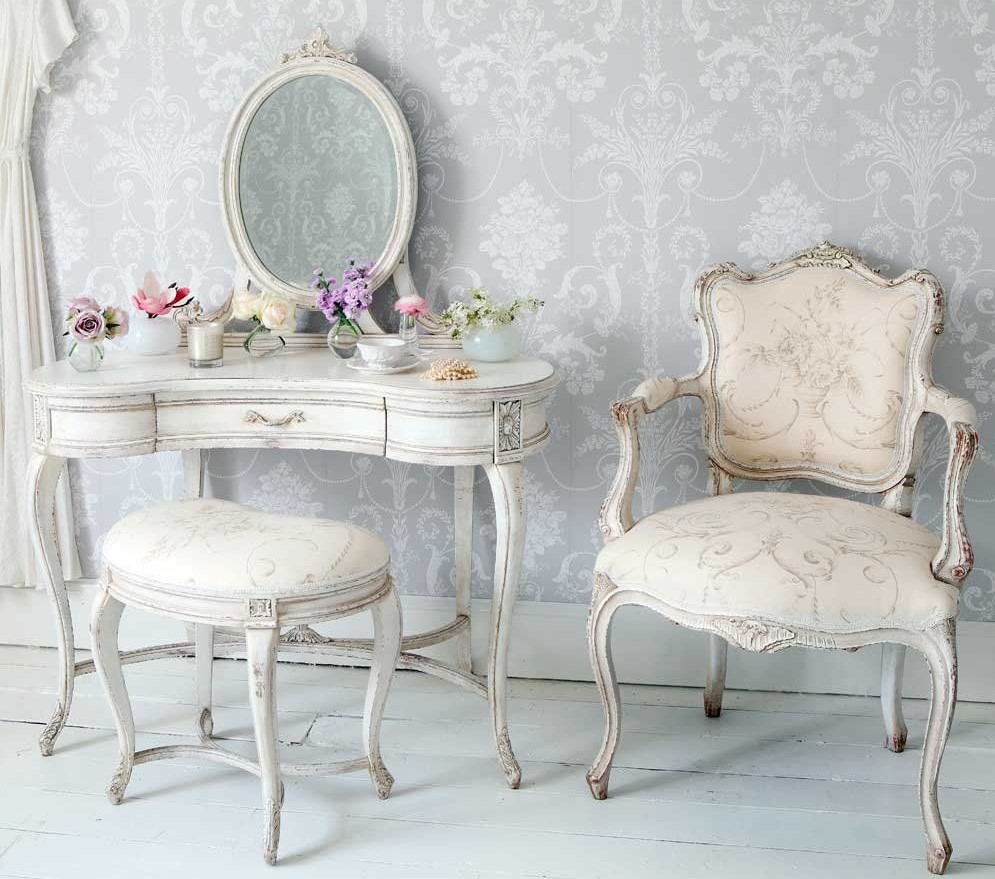 Dressing table Creating Shabby Chic Bedroom