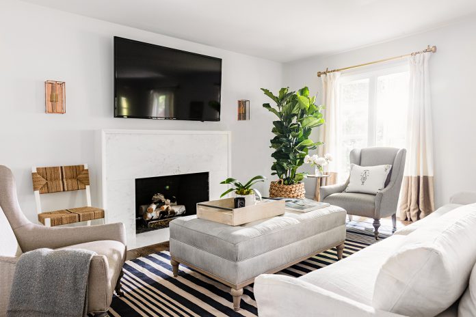 Tips for Arranging a Sofa in a Small Living Room
