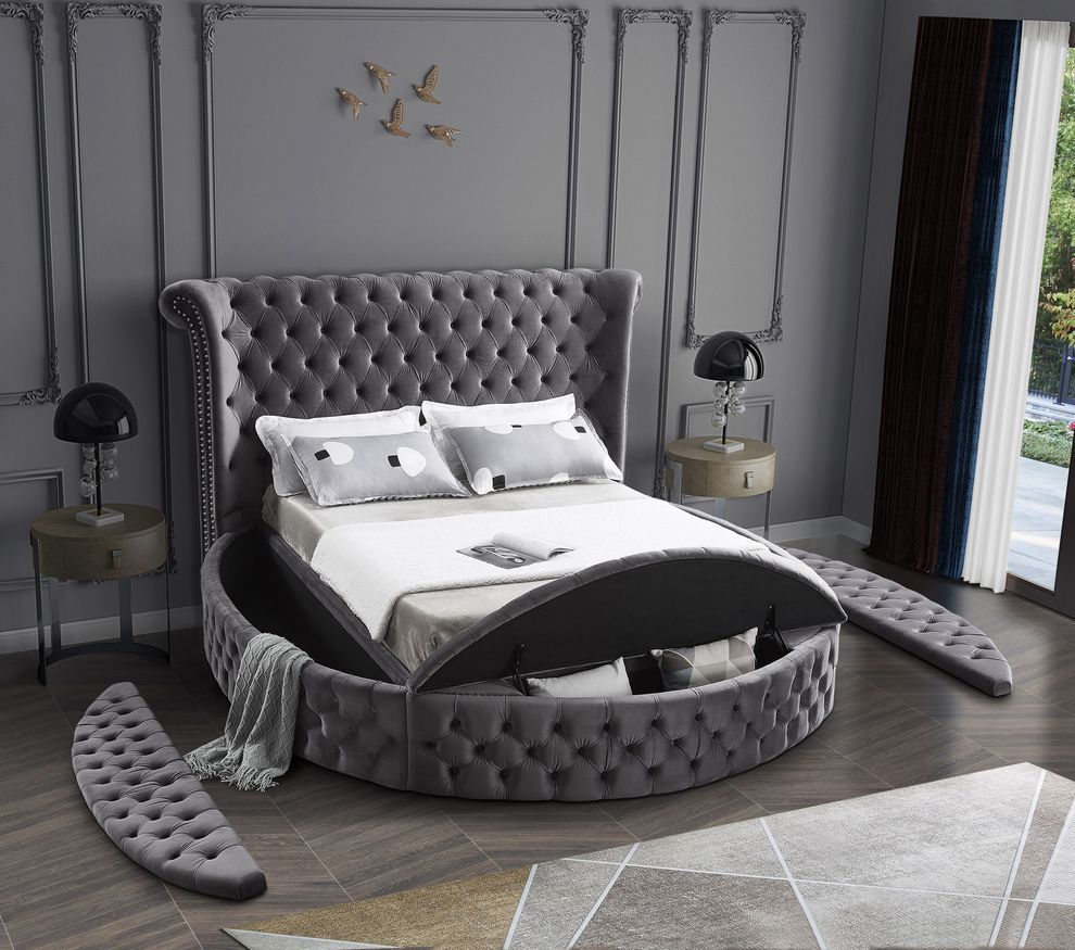 Round Bed with Storage