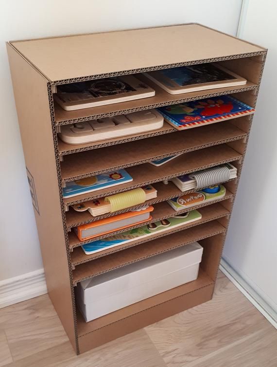 Cardboard Bookshelf