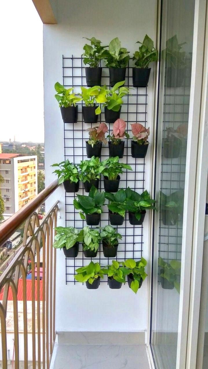 Grid Wire to Hang Some Pots