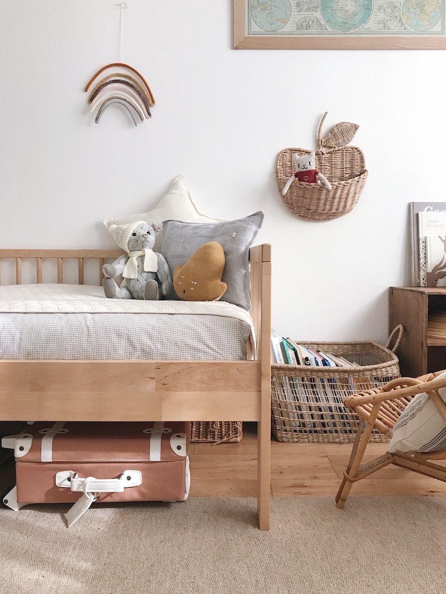 Bedroom Kids with Some Aesthetic Wicker Baskets