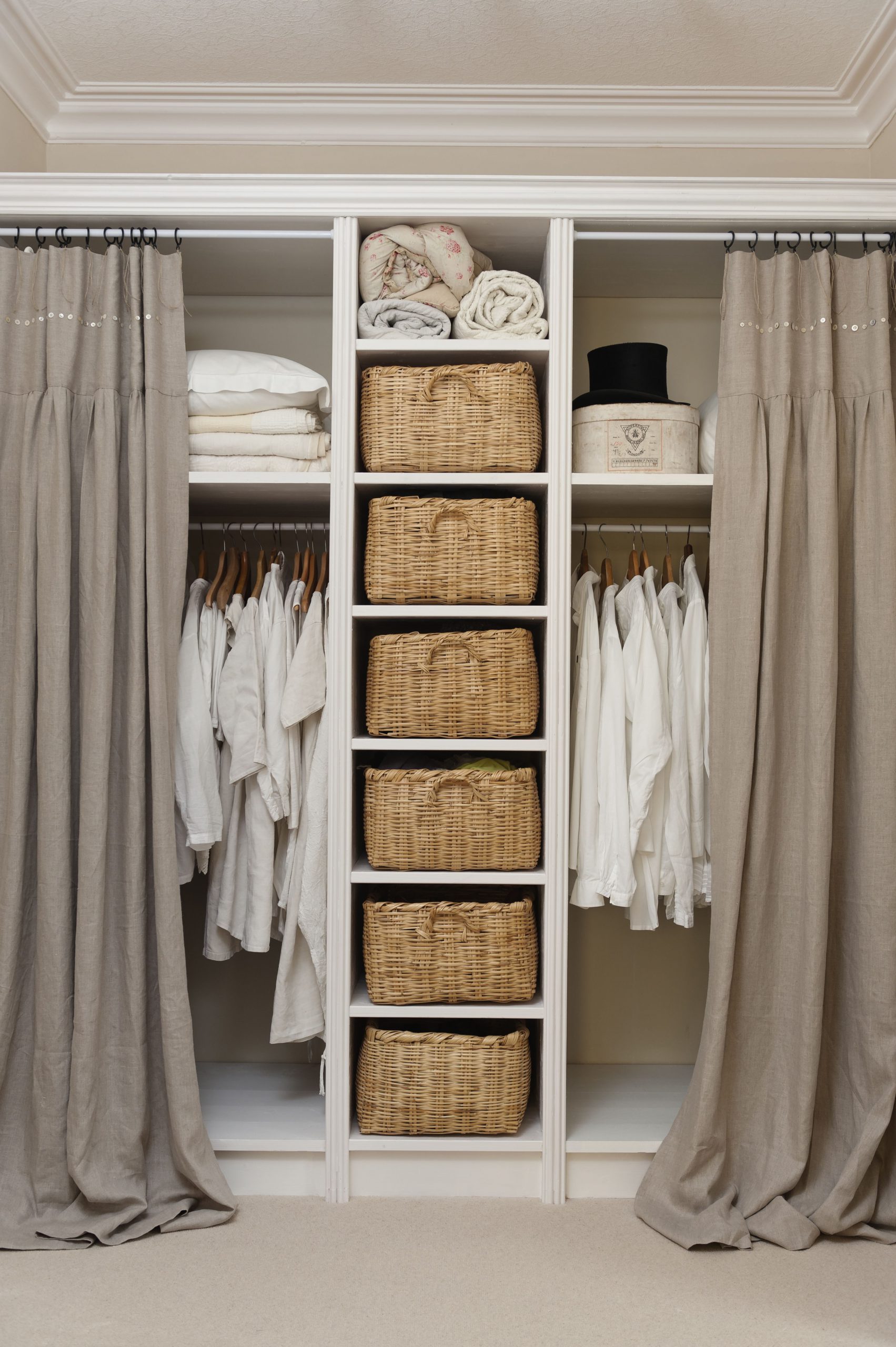 Walk-in Closet with Curtain