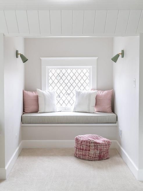 Clean and White Room for a Window Seat