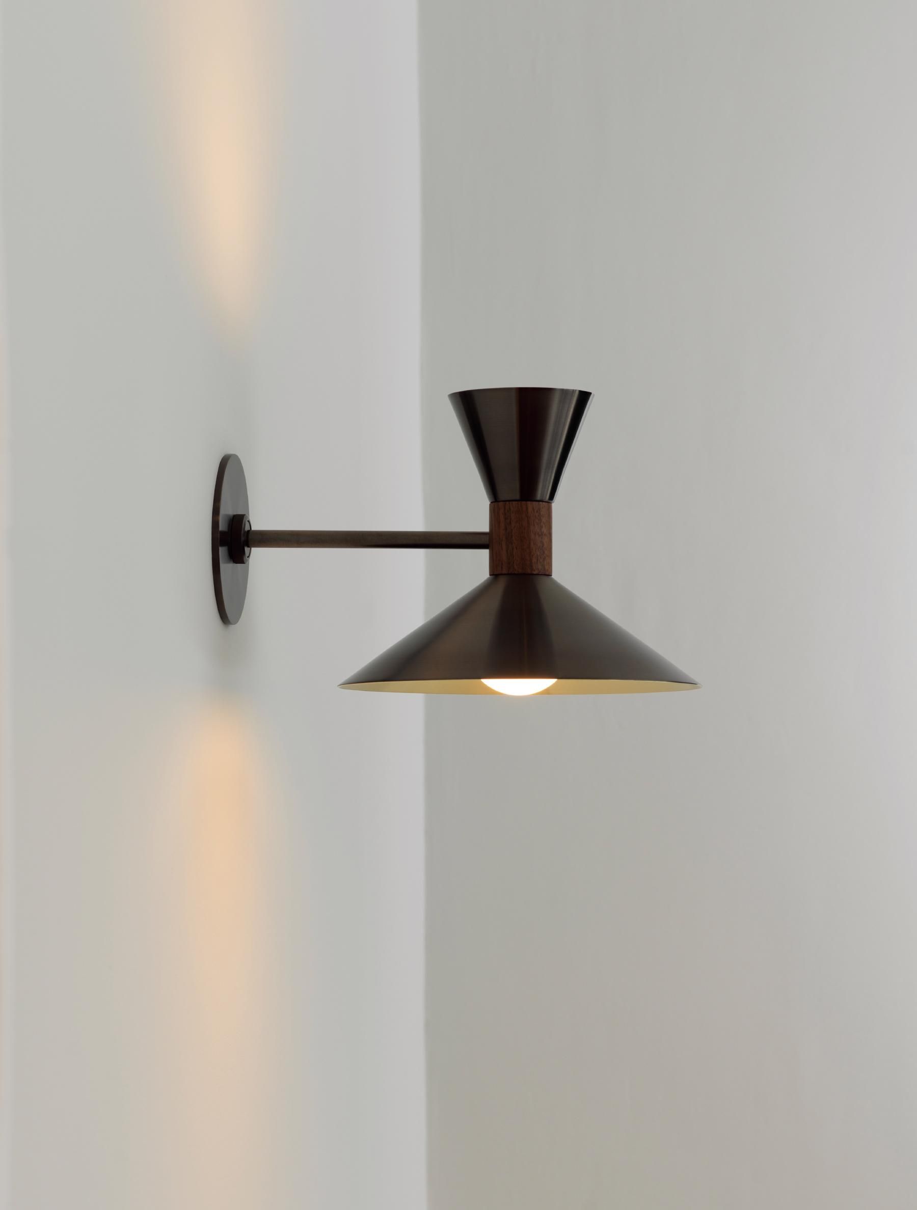 Wall Lamp