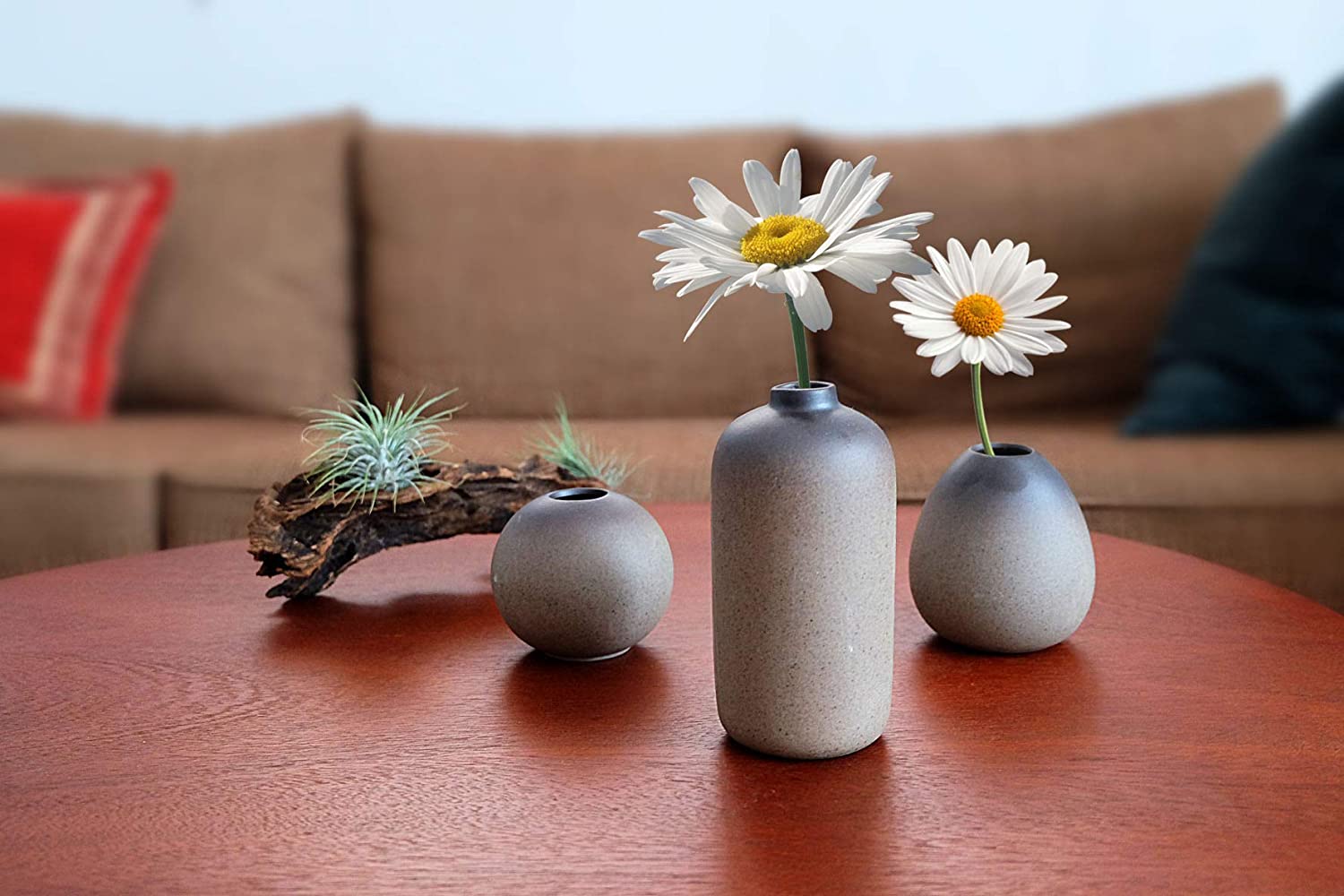 Small Clay Flower Vase for Coffee Table