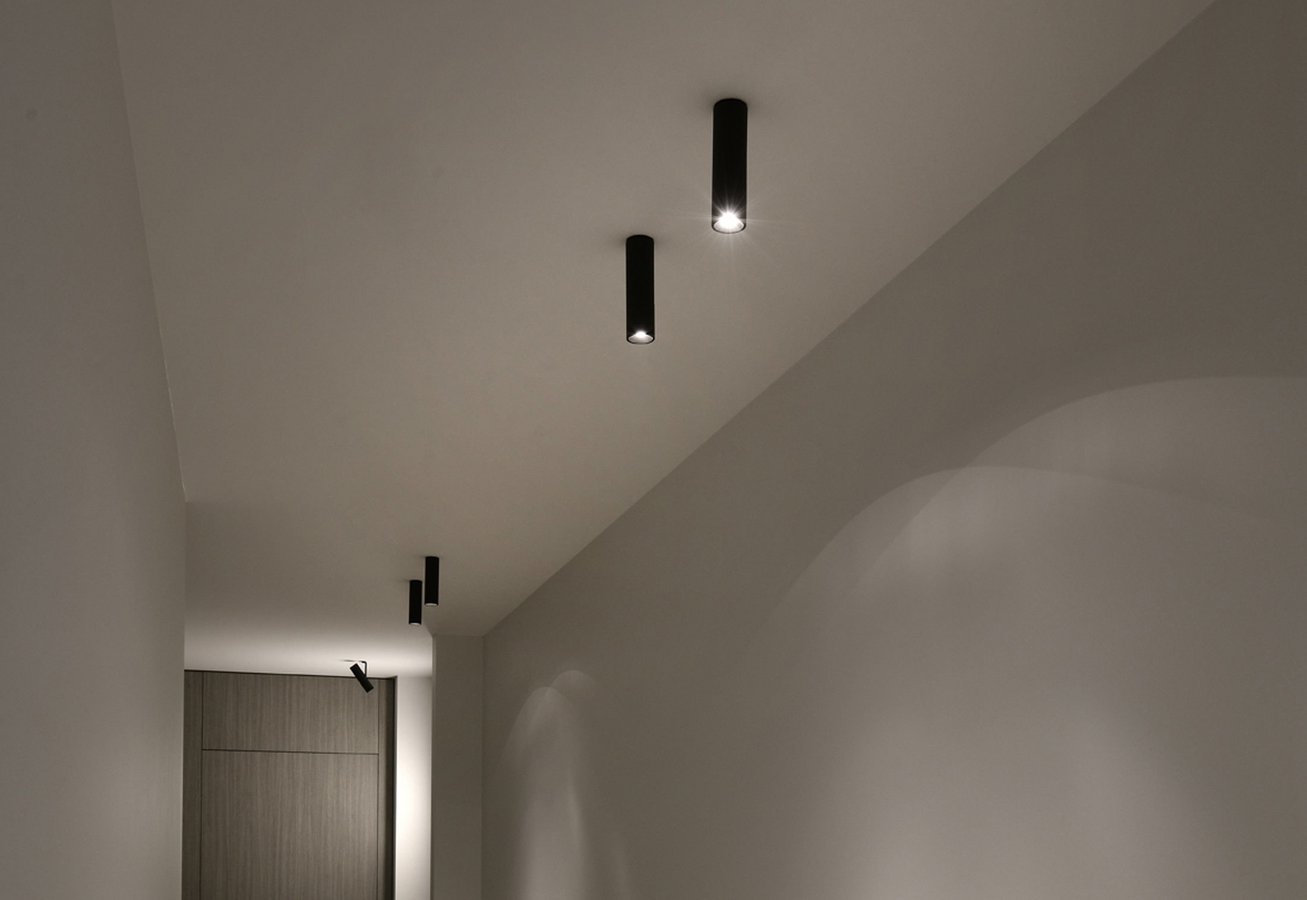 Spotlights on Plain Wall Interiors