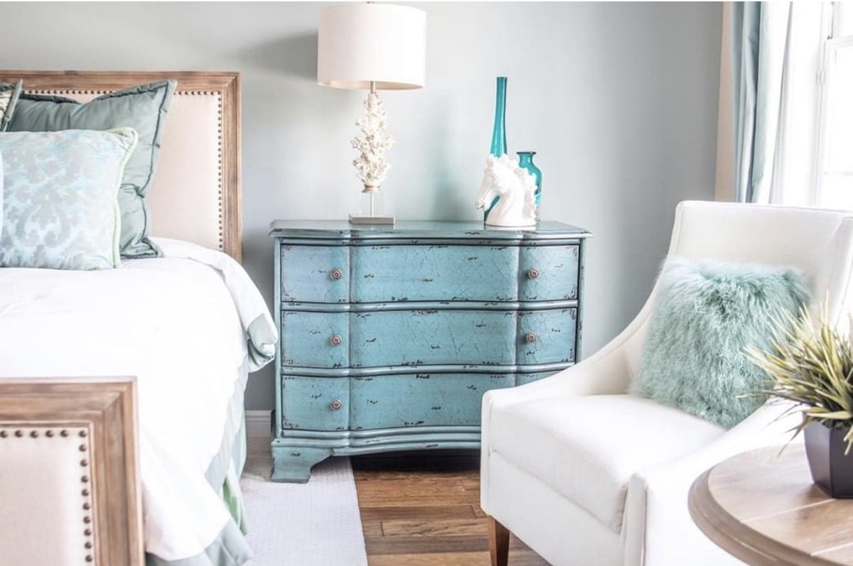 Light Blue Accent As A Nightstand