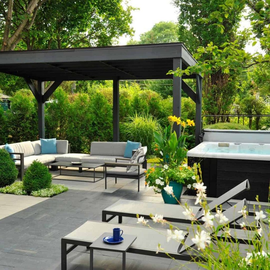 Create Luxury Style for Your Outdoor Decoration