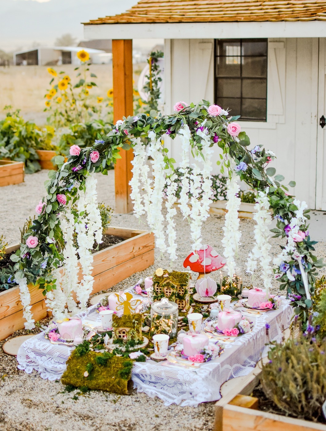 Create a Fairy Tale Theme in Outdoor Decoration