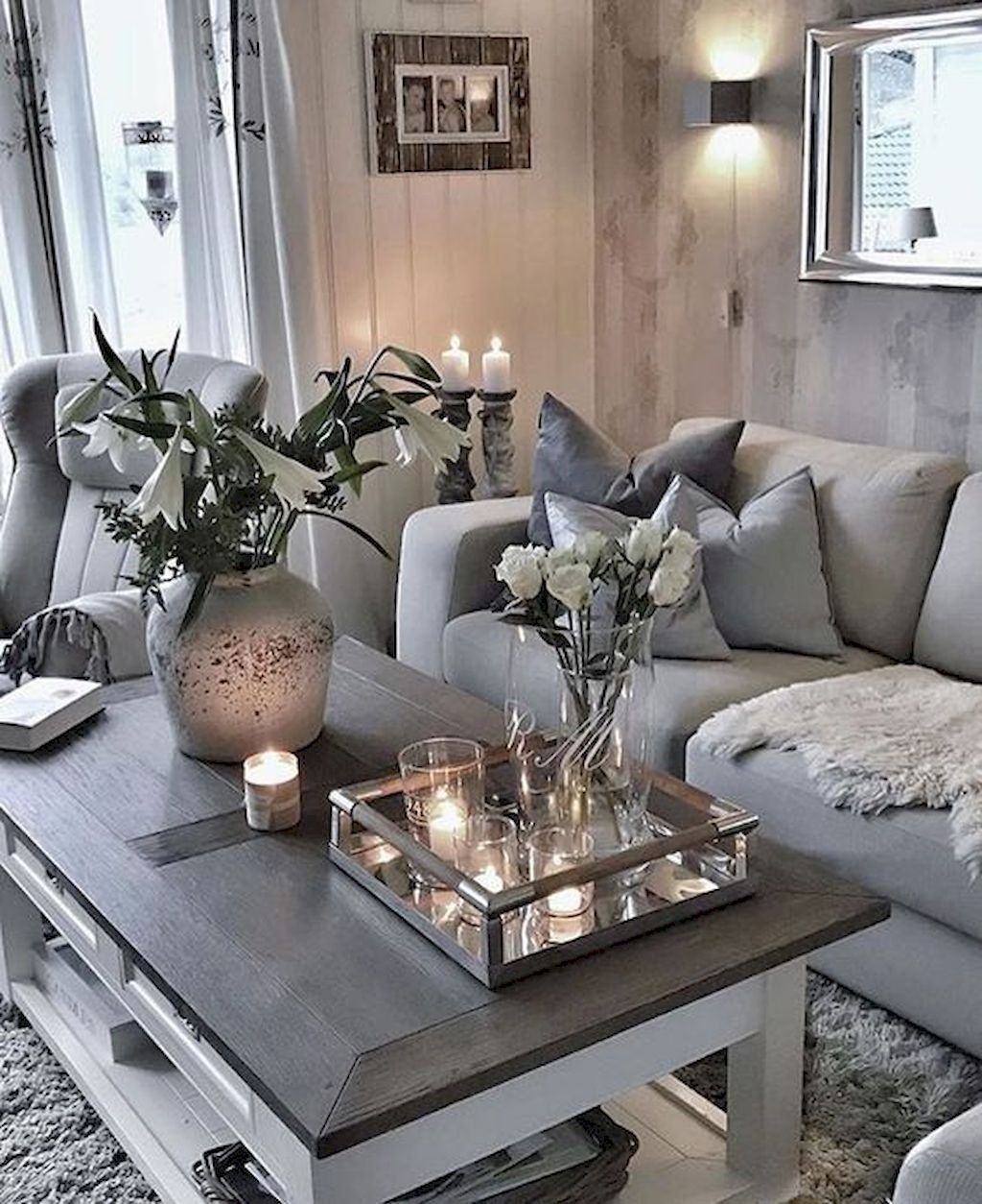Living Room with Cozy Coffee Table