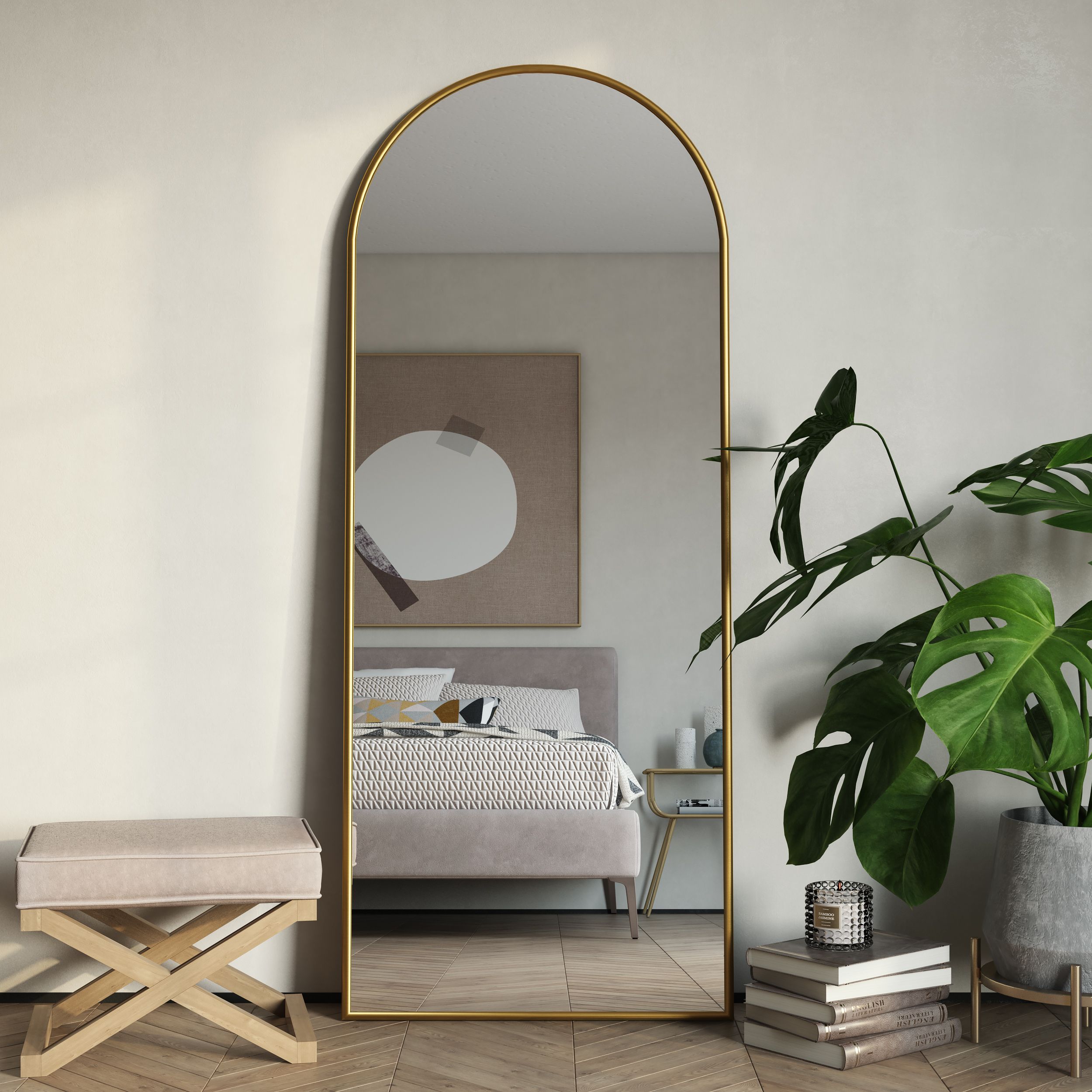 Mirror for the Illusion of a Spacious Bedroom