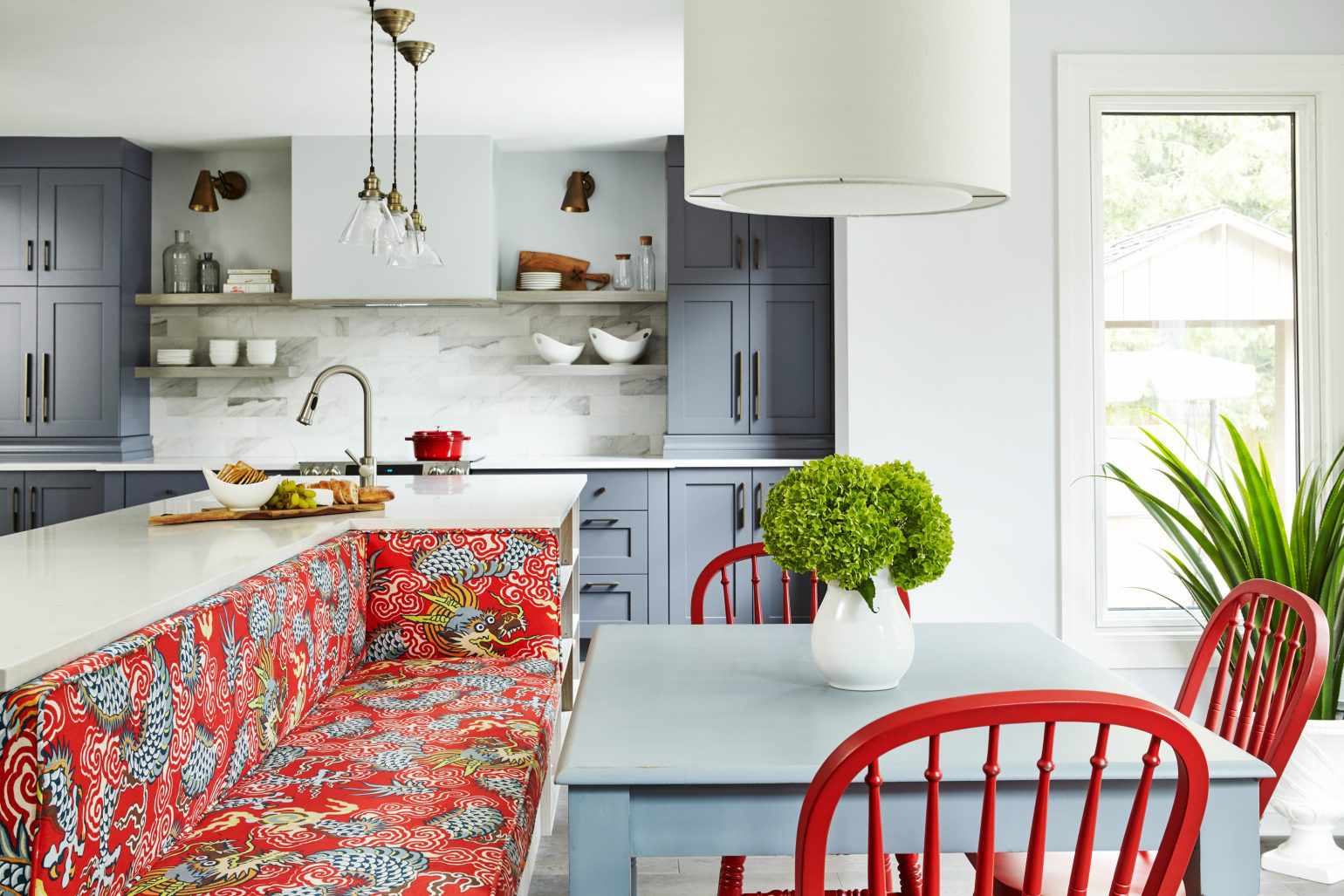 Bright Style Kitchen with Colorful Accents