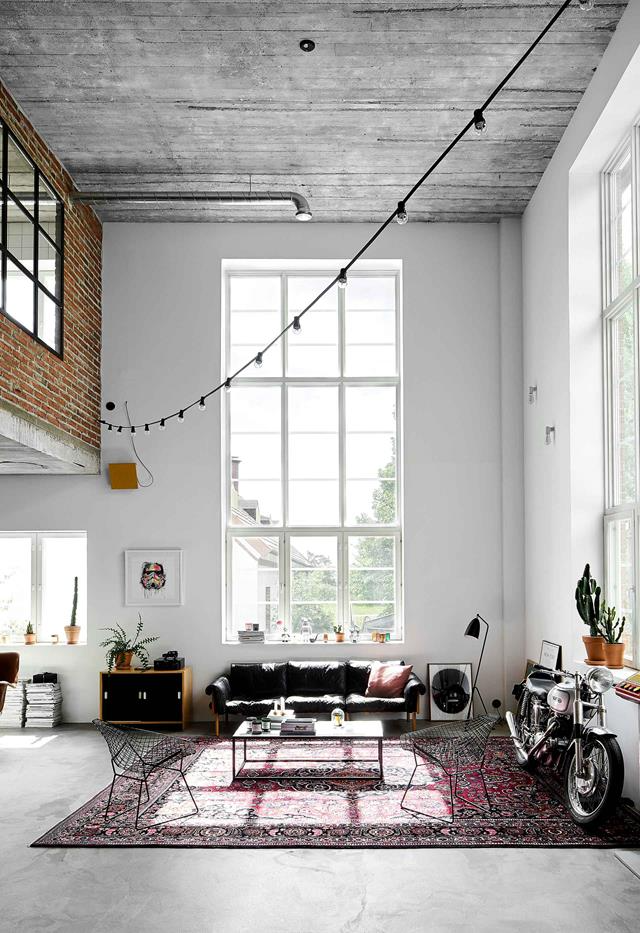 Industrial Chic Loft House Conversion for Clean Impression