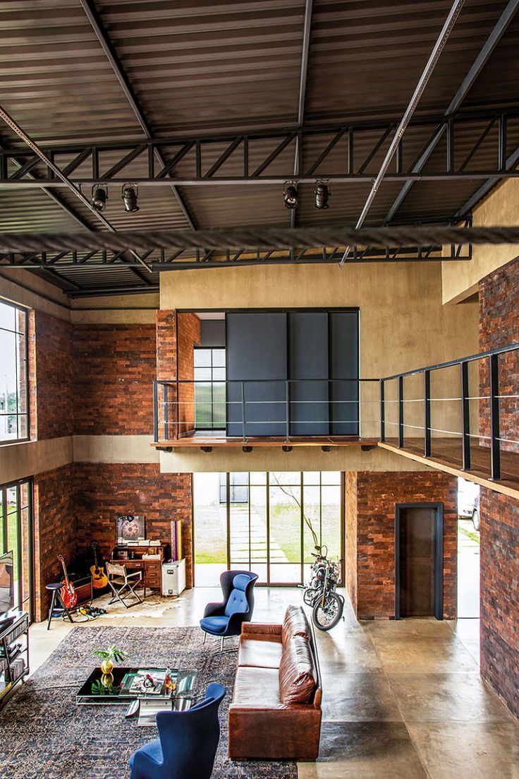 Loft Industrial Design with An Airy Atmosphere