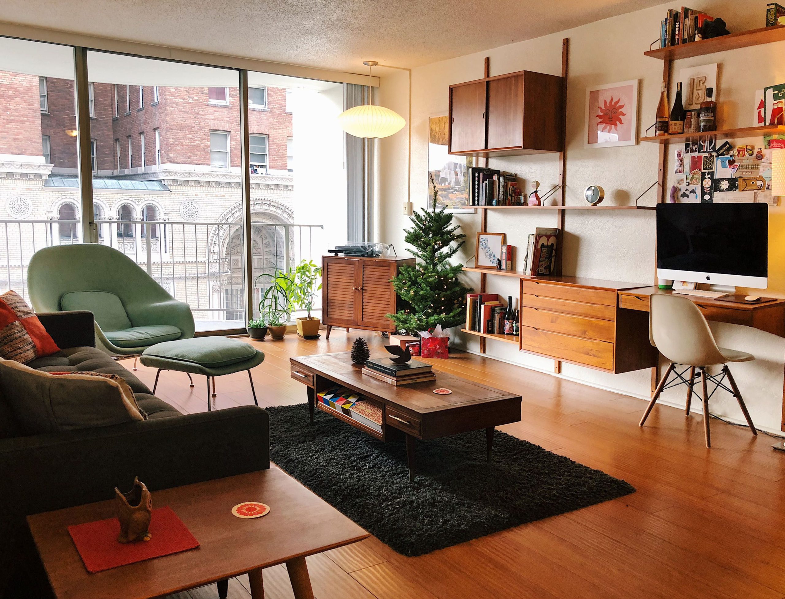 Mid-Century Living Room to Describe Your Studio Apartment