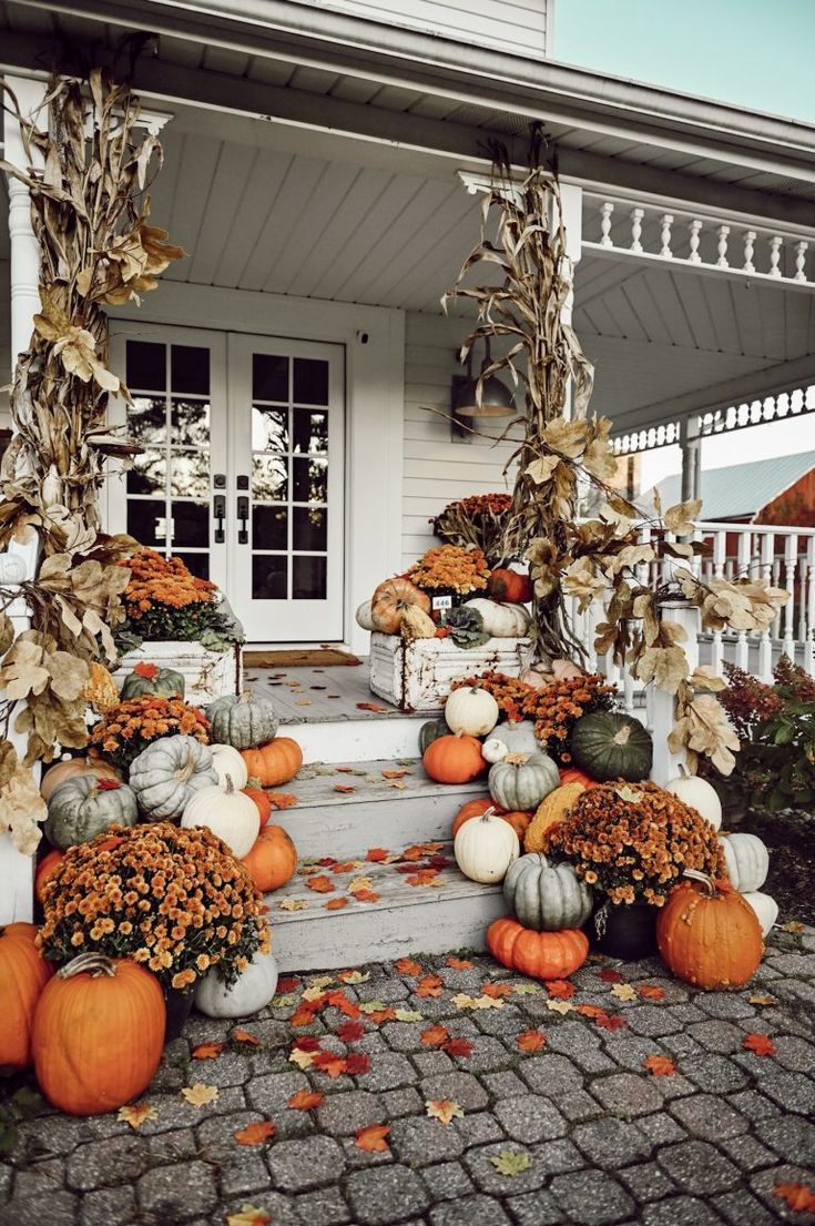 Colorful Farmhouse Fall Porch Ideas