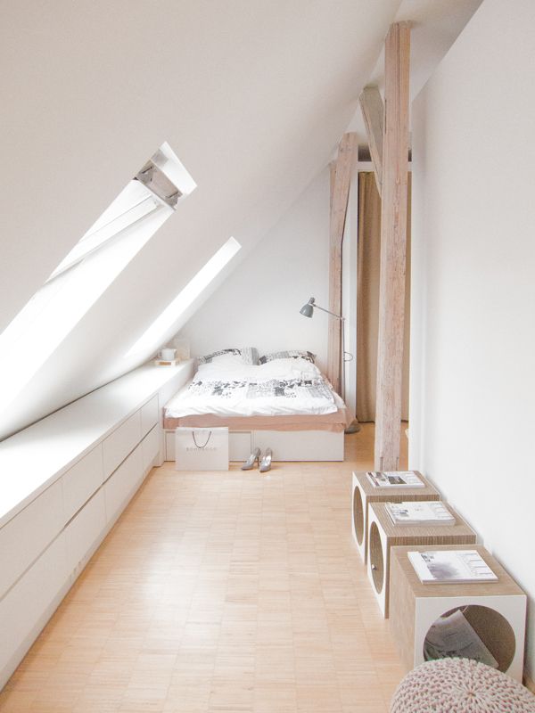 Clean Attic Bedroom for A Spacious Impression