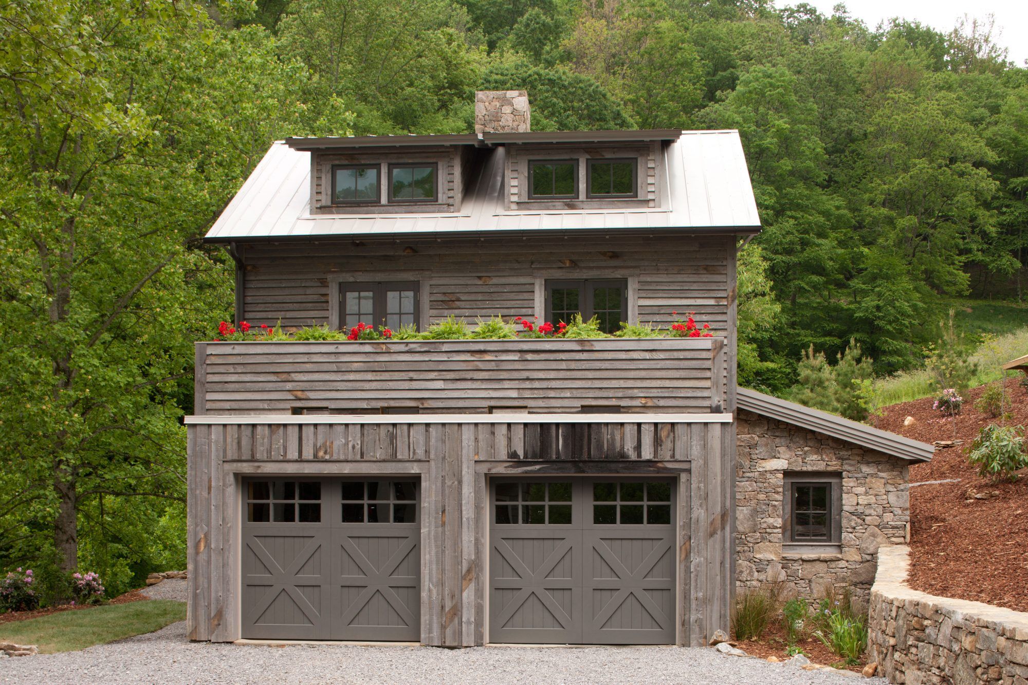 Traditional Farmhouse Garage