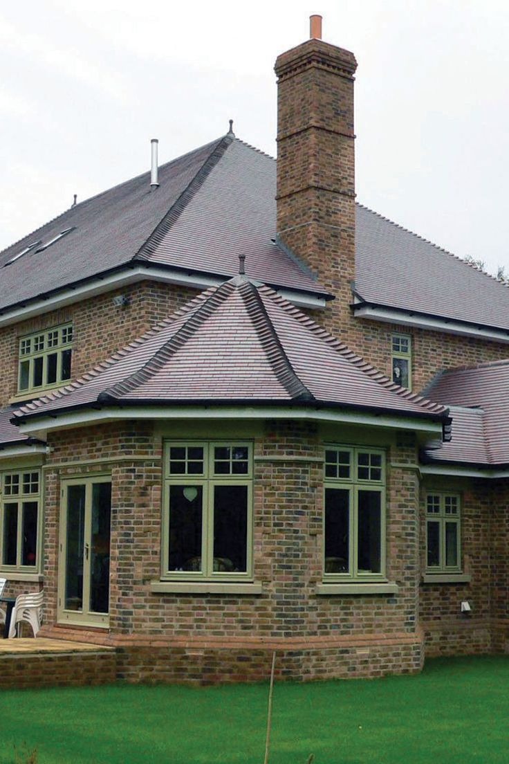 Bonnet Roof for A Traditional House