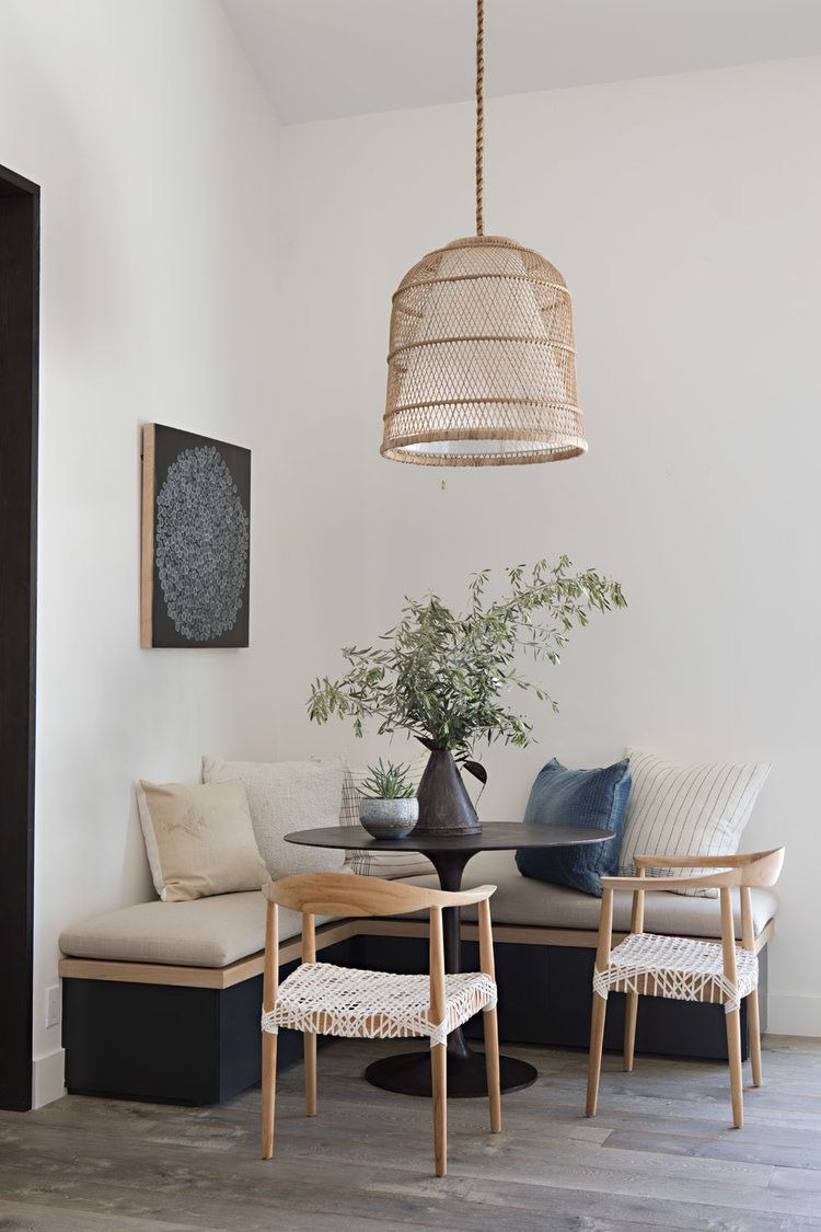 Small Breakfast Nook With A Chic Design