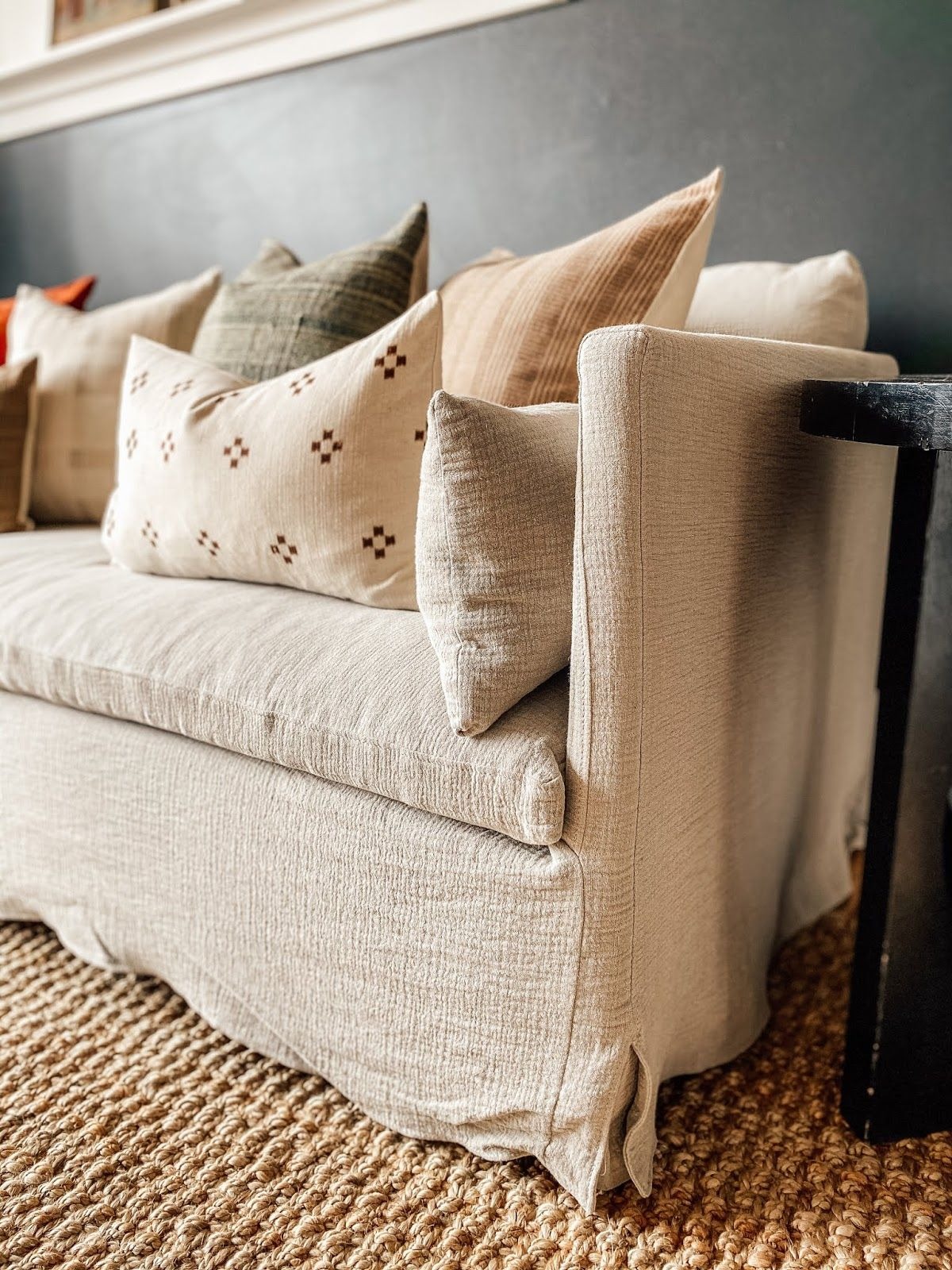 Jute Fabric for A High-Breathability Sofa