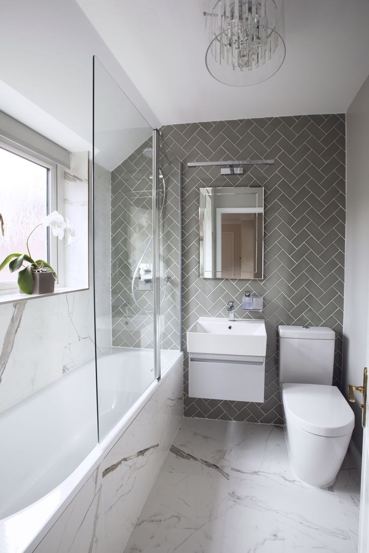 Use White Porcelain Tiles for A Clean Impression